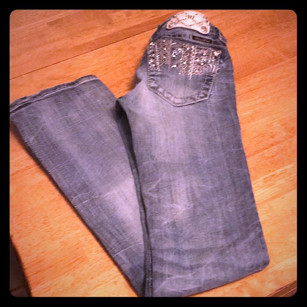Super cute Miss Me blue Jeans